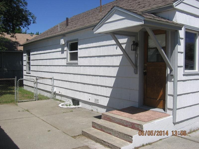 6117 N Crestline St - Photo 18