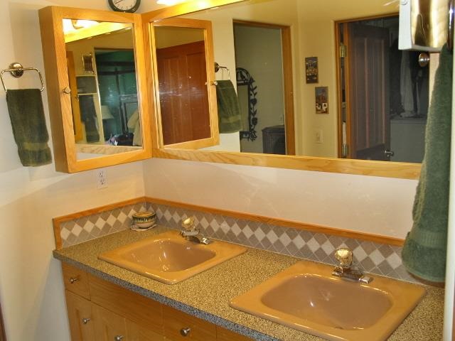 4578 E Deer Lake Rd - Photo 7