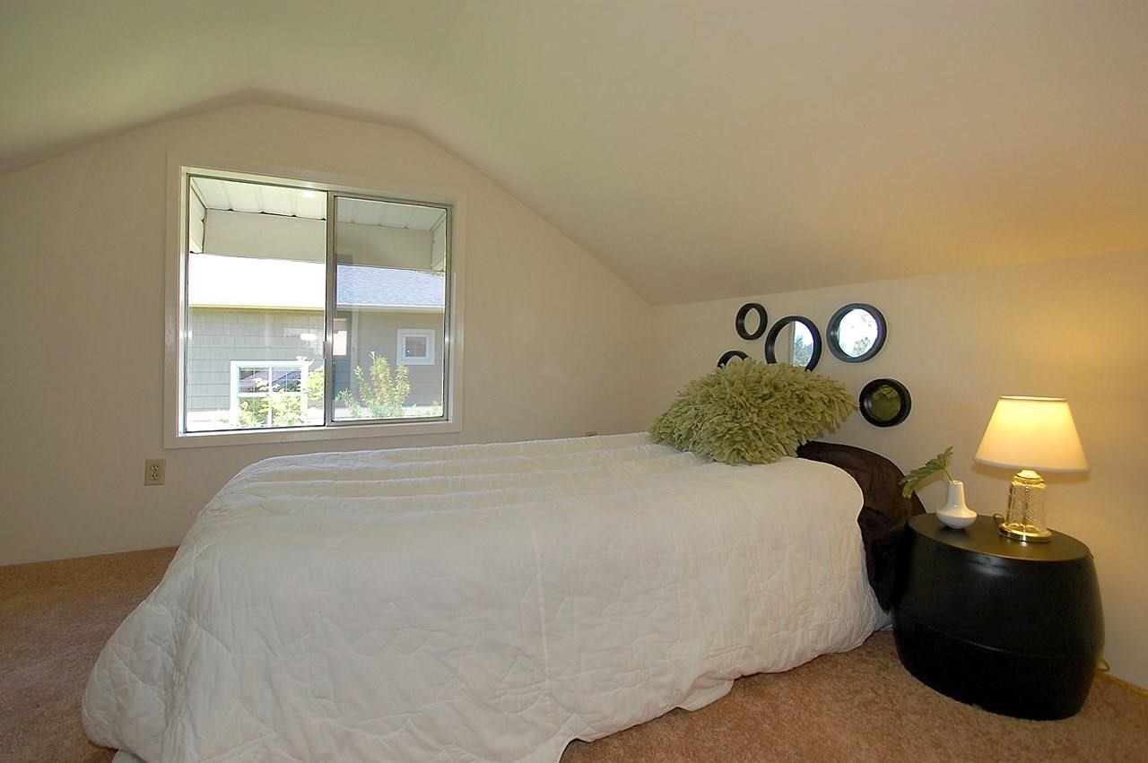 1638 S Maple Blvd - Photo 12