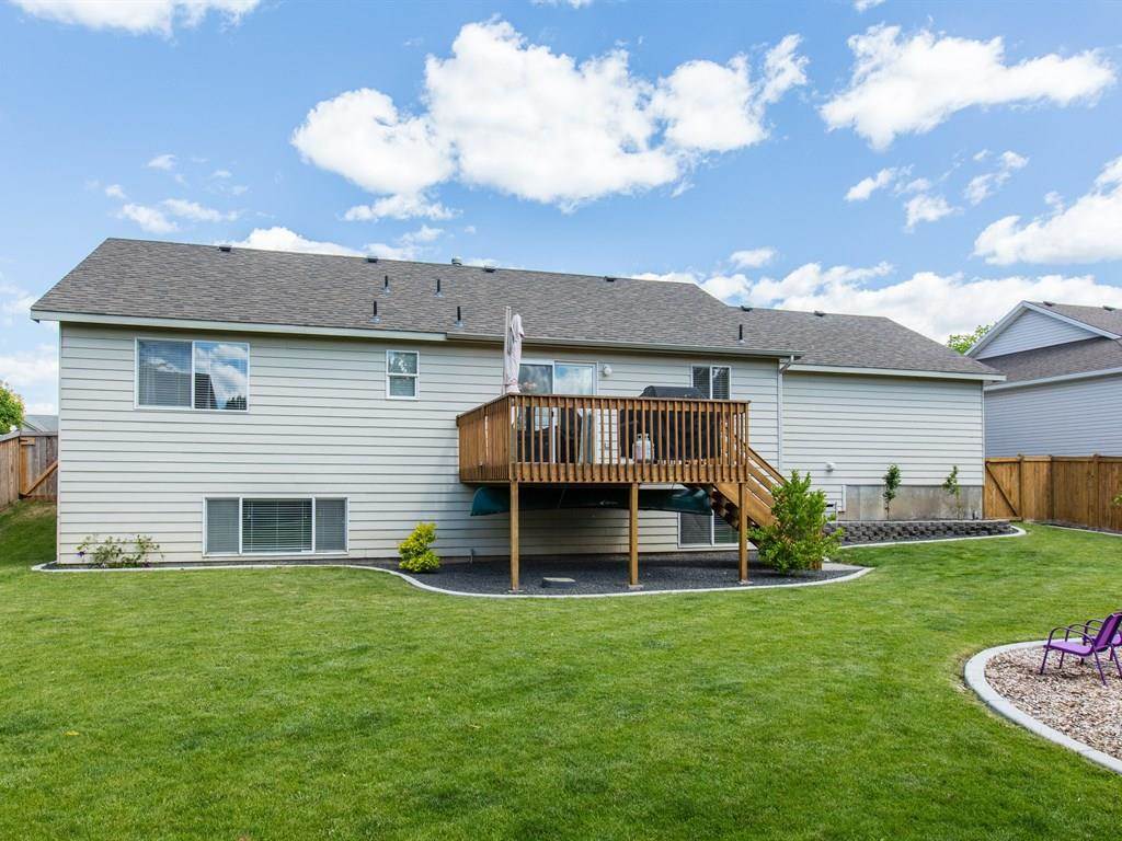 18406 E 8th Ave - Photo 19