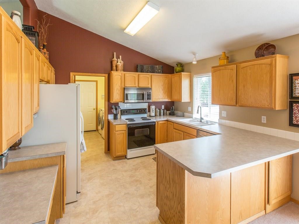 18406 E 8th Ave - Photo 5