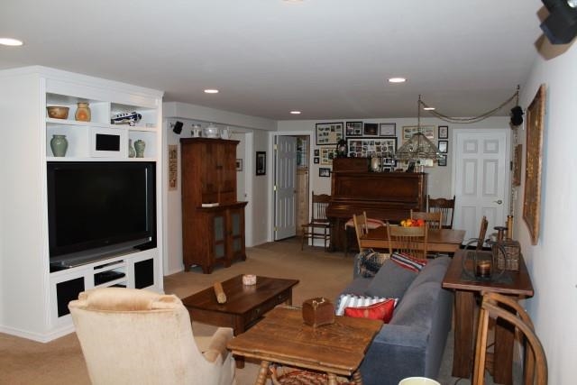 3313 N Lynden - Photo 9
