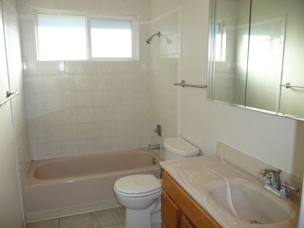 13112 E 28th Ave - Photo 14