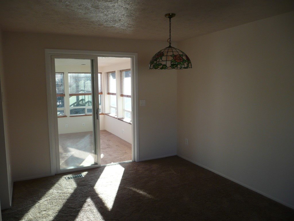 13112 E 28th Ave - Photo 7