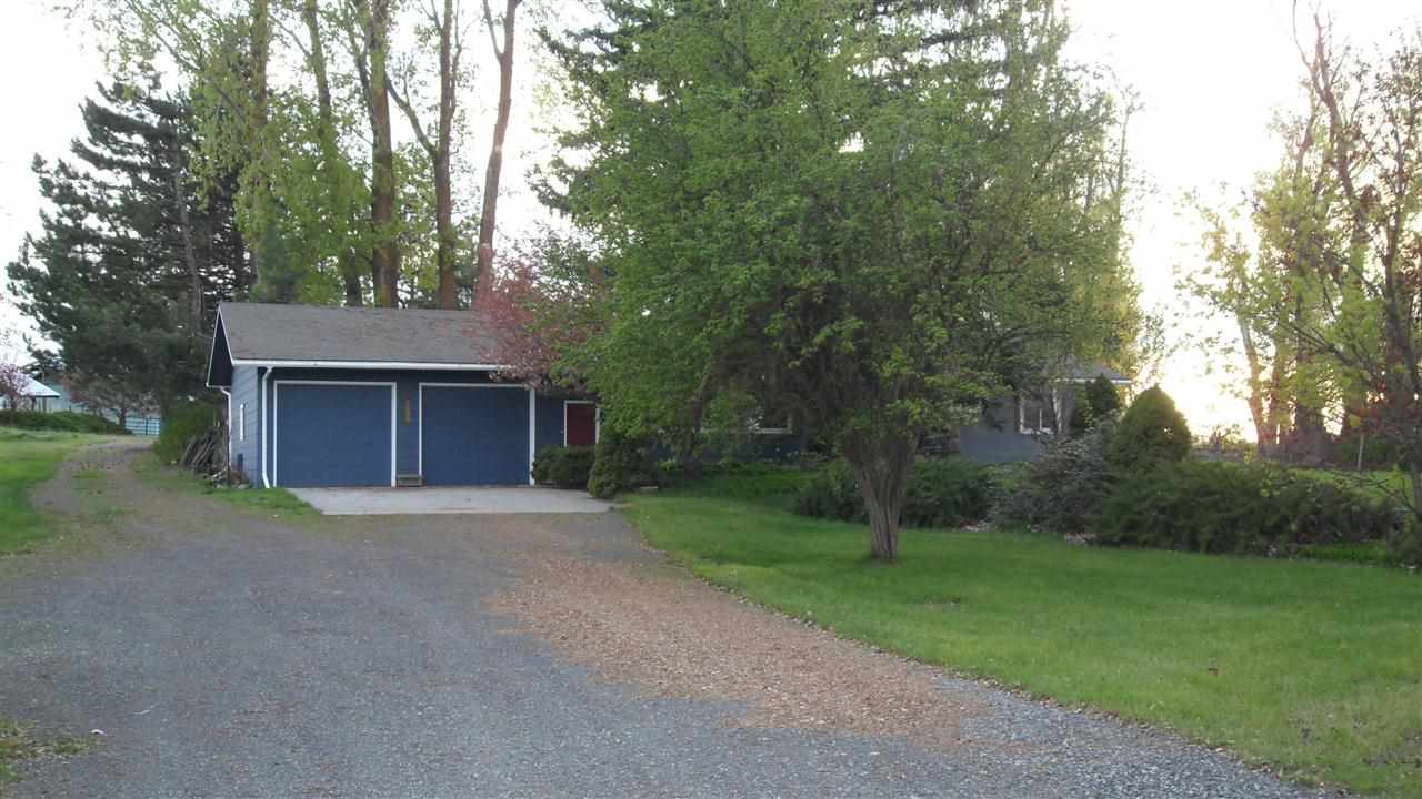 1606 S Fairview Heights - Photo 3