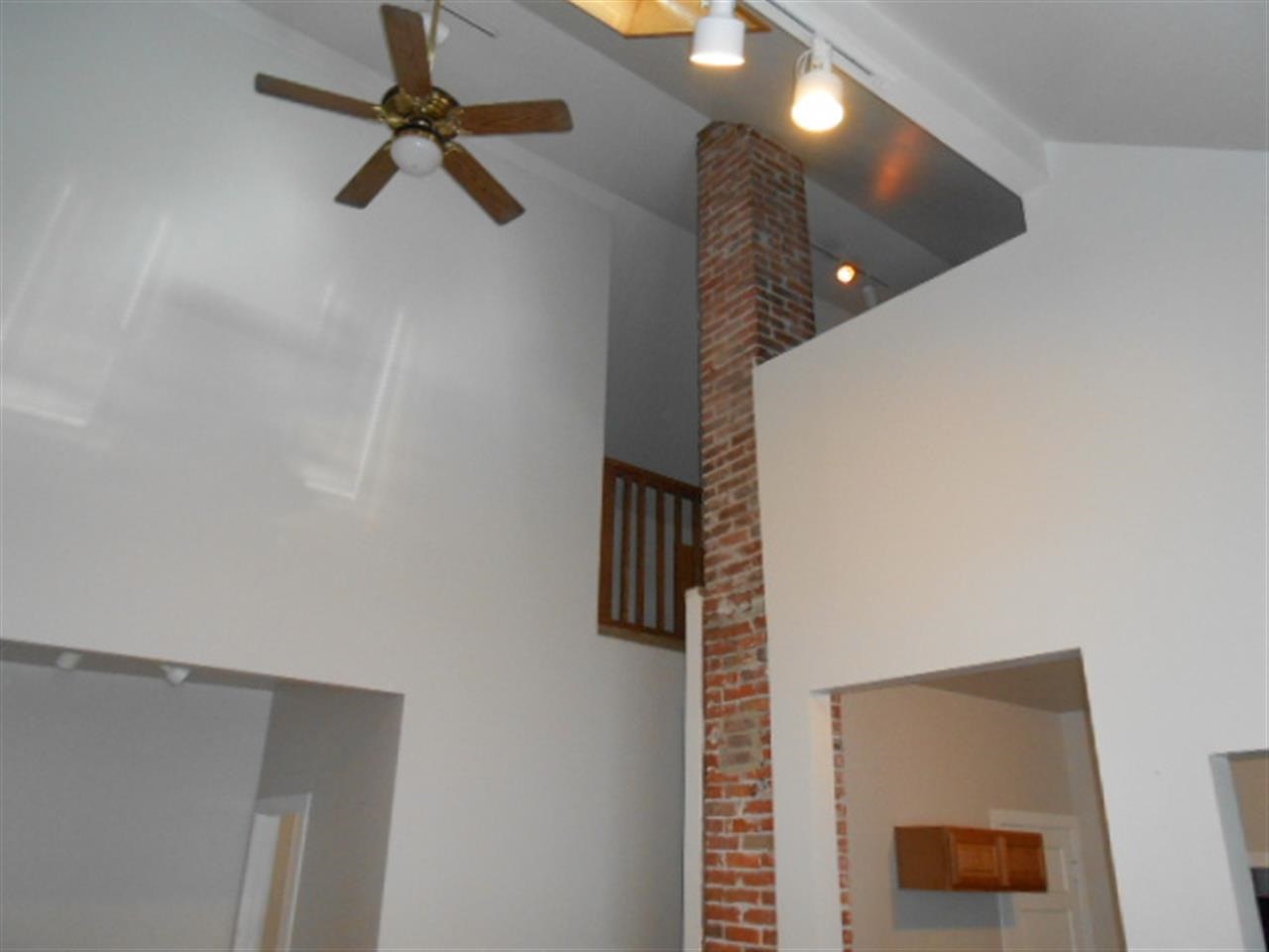 634 E 18th Ave - Photo 13
