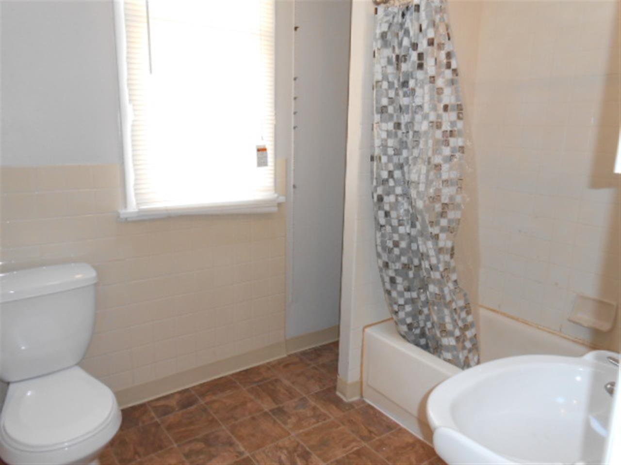 634 E 18th Ave - Photo 3