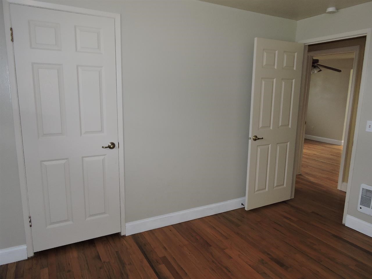 10504 E 5th Ave - Photo 11