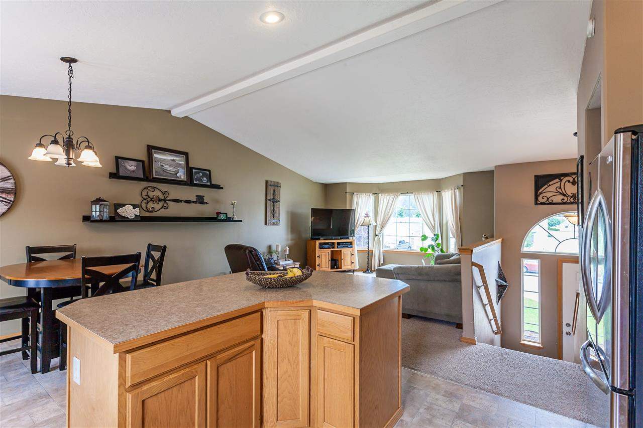 9504 E Heroy Ct - Photo 6
