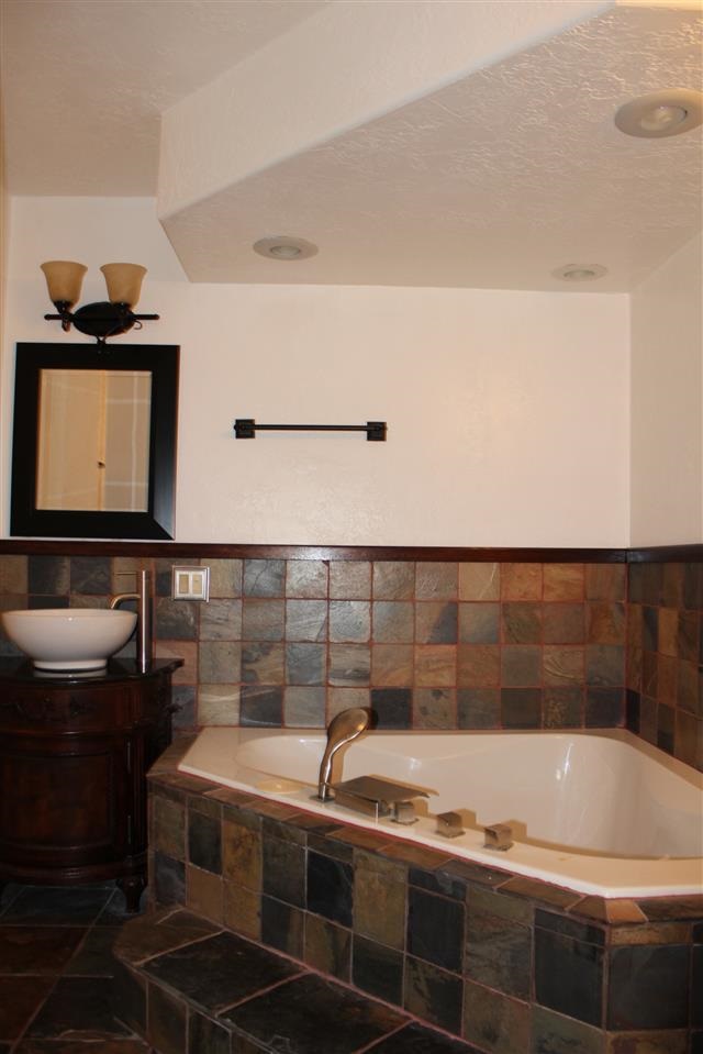 17811 E Montgomery Ave - Photo 13