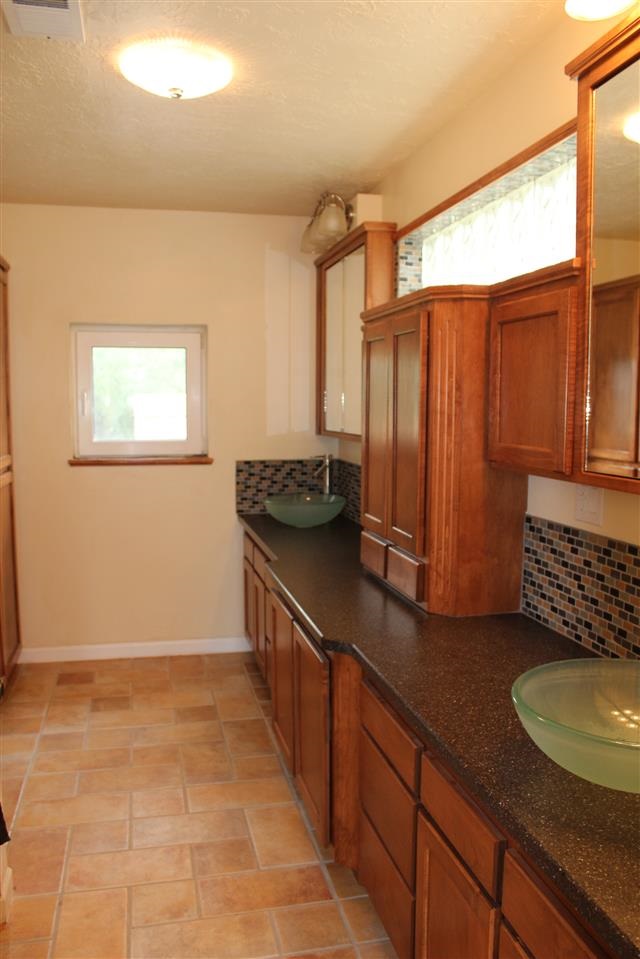 17811 E Montgomery Ave - Photo 14