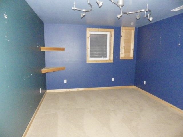 4421 E Greenbluff Rd - Photo 12
