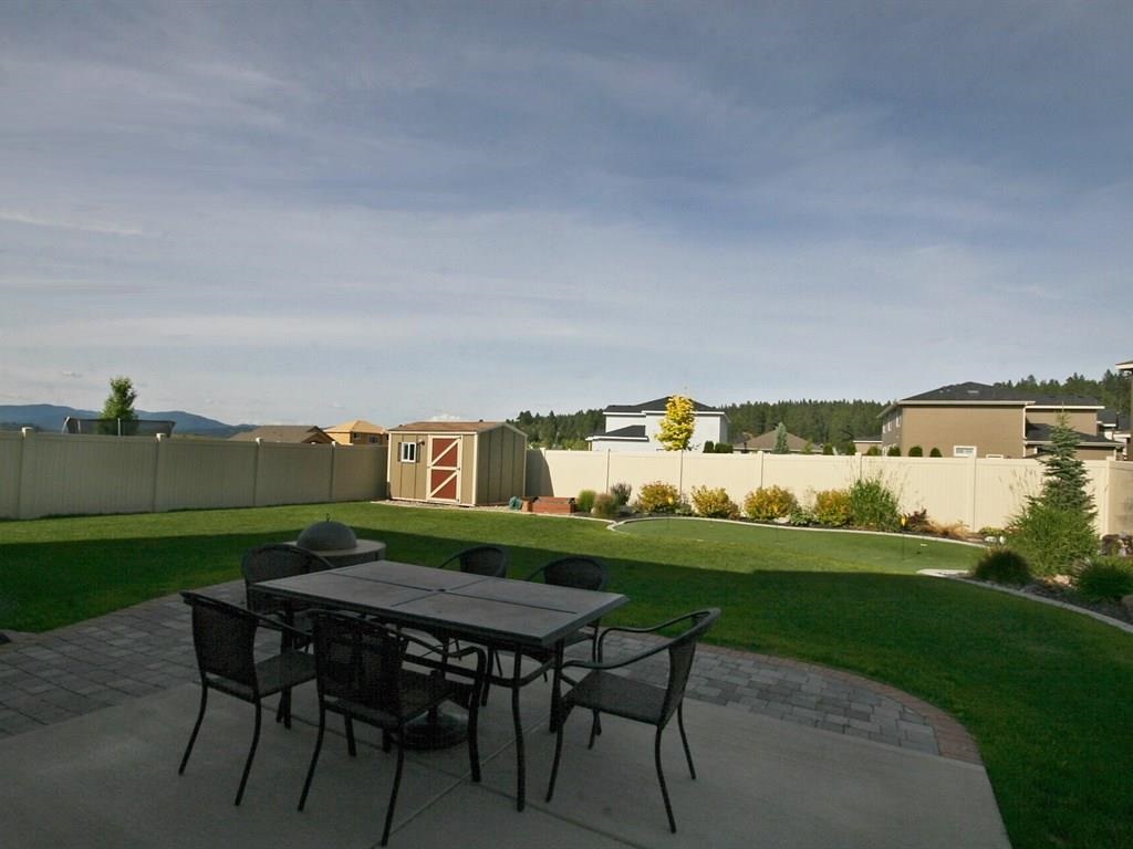 1940 N Winrock St - Photo 17