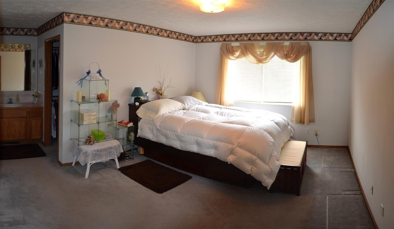 13517 E 16th Ave - Photo 10