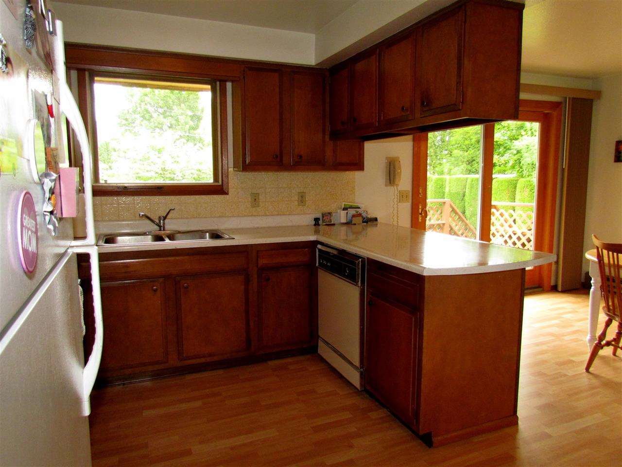 13805 E 32nd Ave - Photo 5