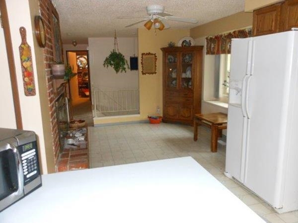 11304 N Madison St - Photo 4