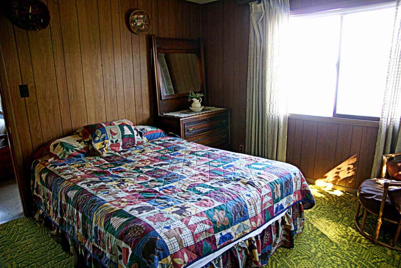11522 N Honeymoon Bay Rd - Photo 10
