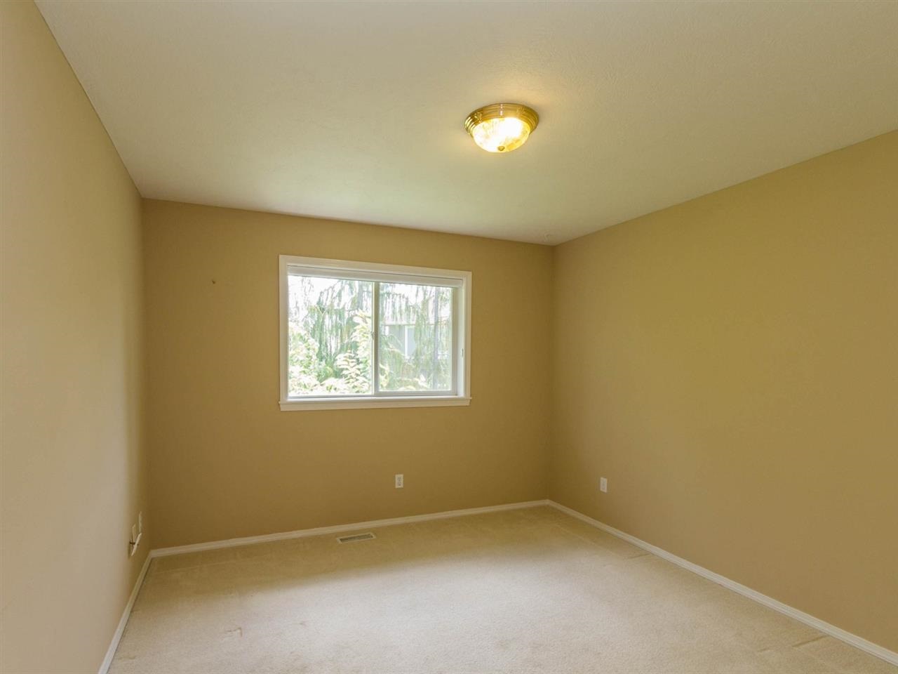 2210 E 54th Ln - Photo 15