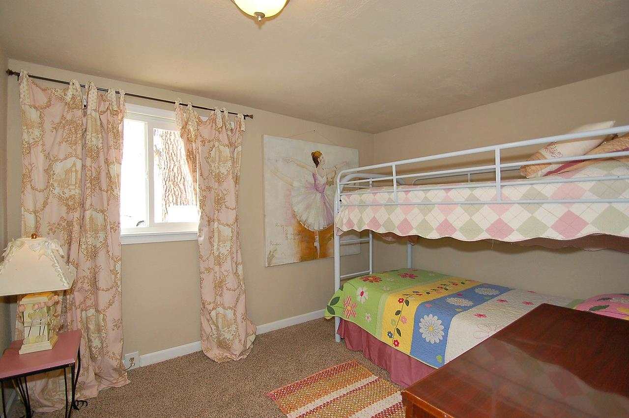 624 S Koren Rd - Photo 9
