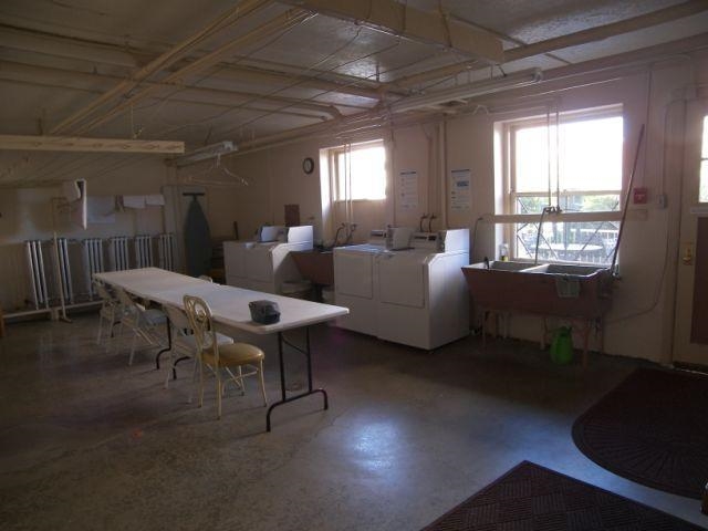 704 W 6th Ave - Photo 13