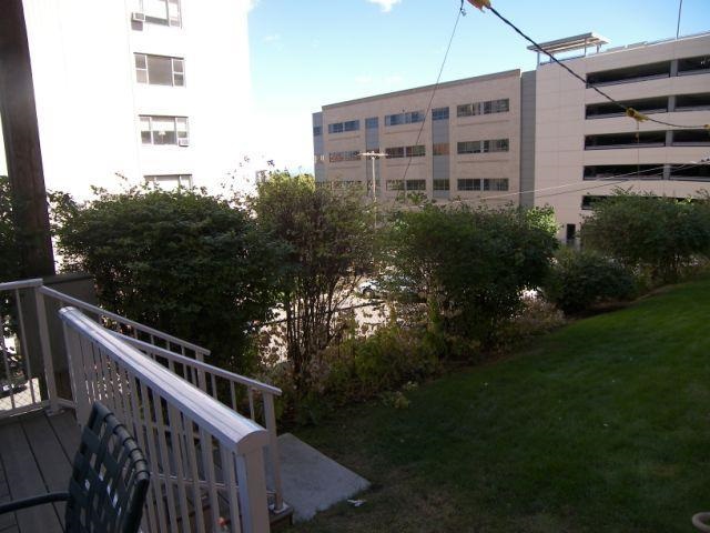 704 W 6th Ave - Photo 14