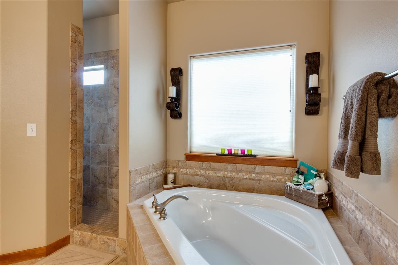 17016 E 18th Ct - Photo 11