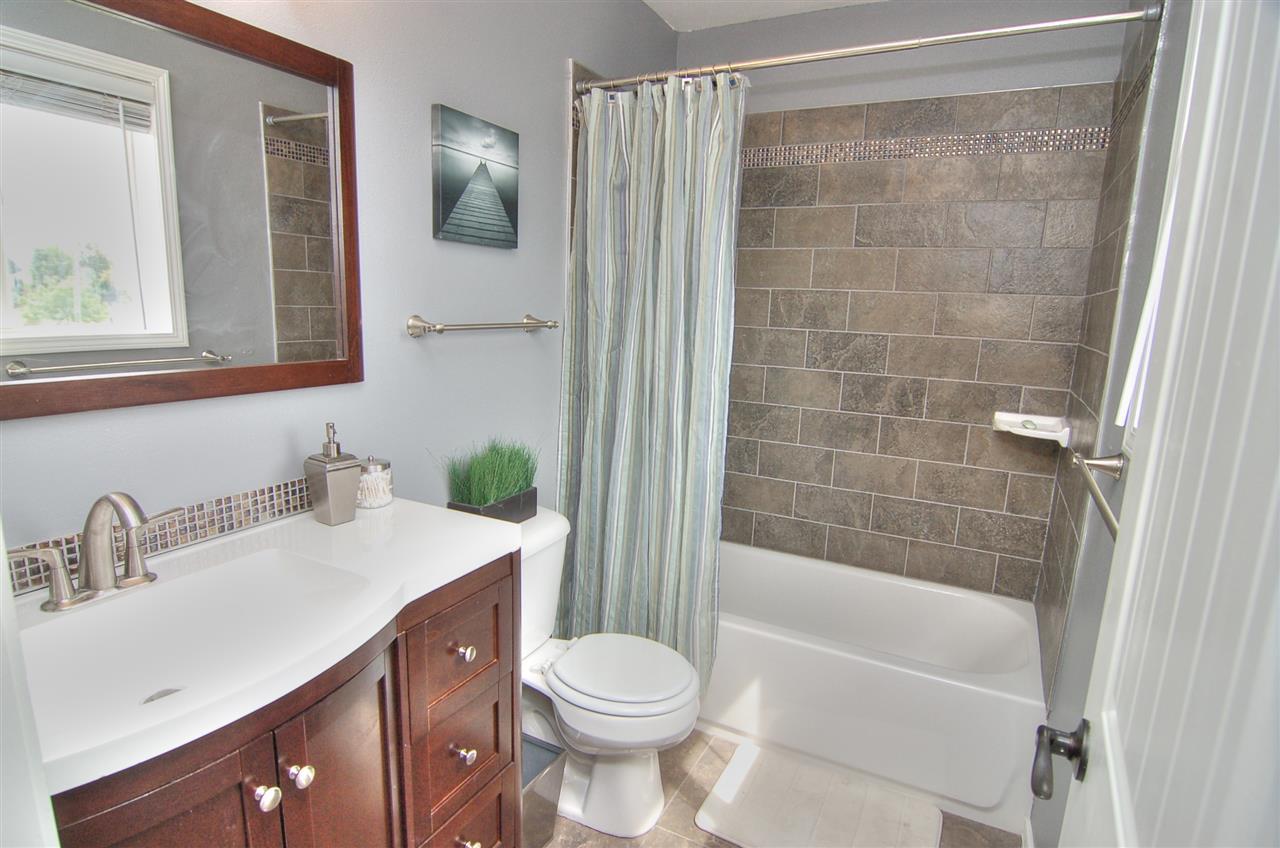 8812 N Maple - Photo 11