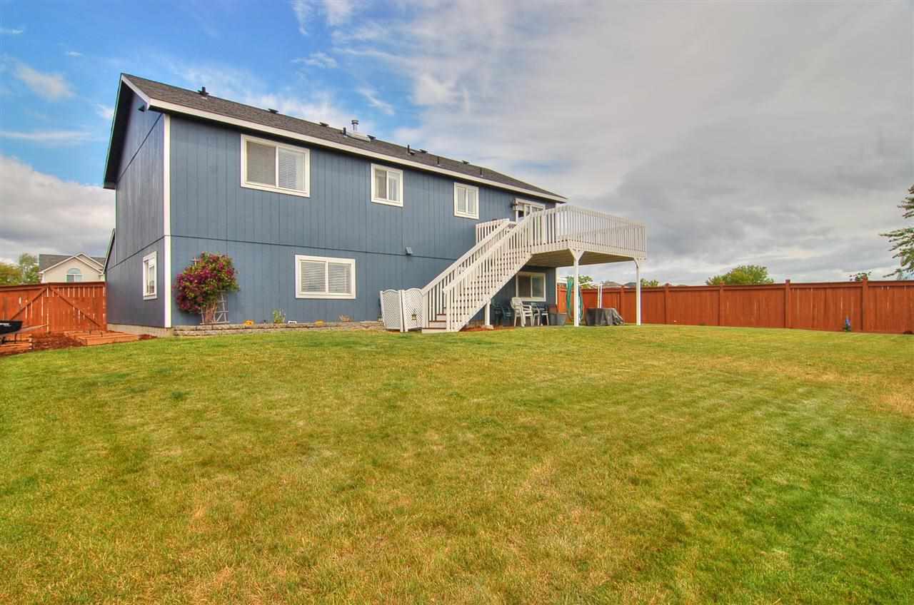 8812 N Maple - Photo 19