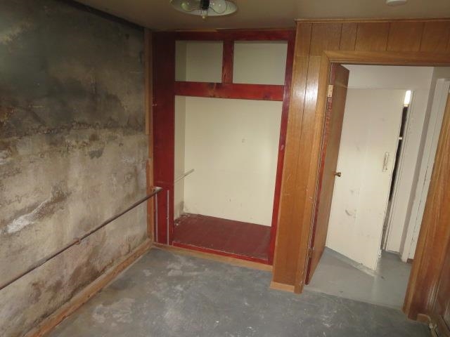 205 N 4th St - Photo 17