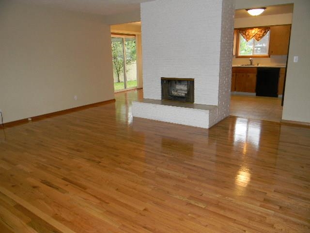 2833 W Lyons Ave - Photo 5