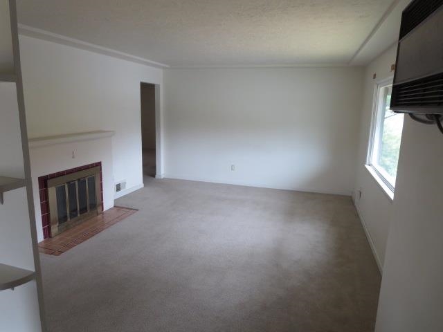 3904 N Elgin St - Photo 3