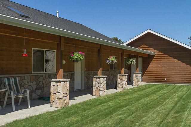1546 Rickey Canyon Rd - Photo 3