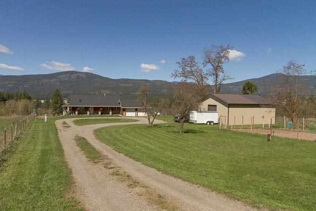 1546 Rickey Canyon Rd - Photo 4