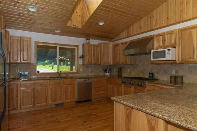 1546 Rickey Canyon Rd - Photo 5