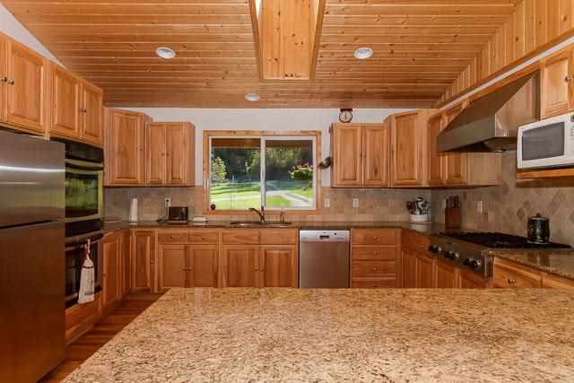 1546 Rickey Canyon Rd - Photo 6