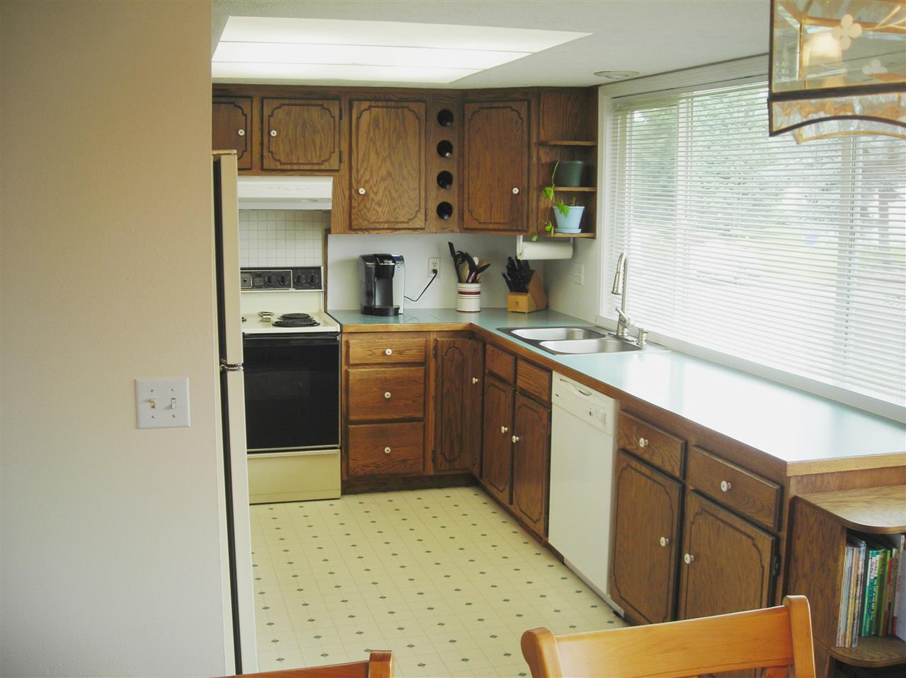 703 W Elwood - Photo 6