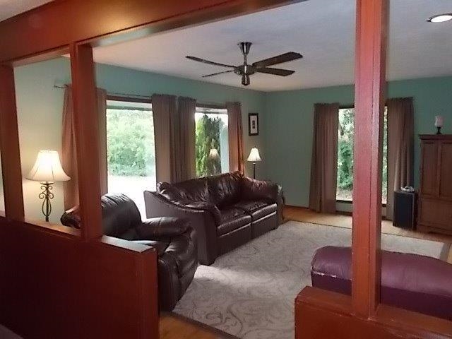 2024 E 10TH Ave - Photo 3