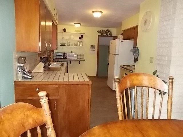 2024 E 10TH Ave - Photo 9