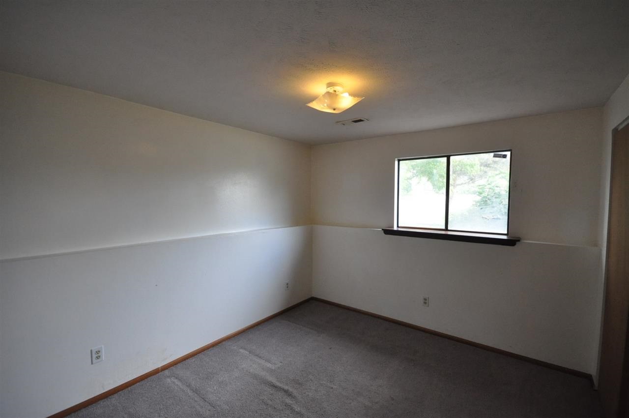 602 E Vicksburg Ave - Photo 14