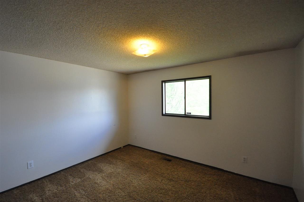 602 E Vicksburg Ave - Photo 10