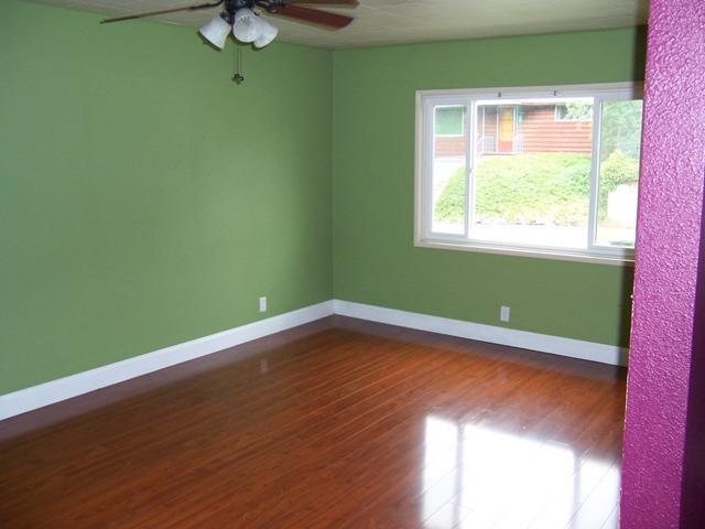 1713 W Spofford Ave - Photo 3
