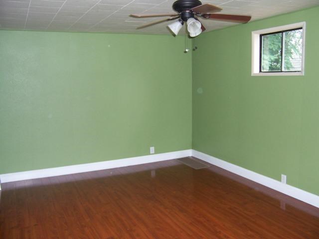 1713 W Spofford Ave - Photo 4