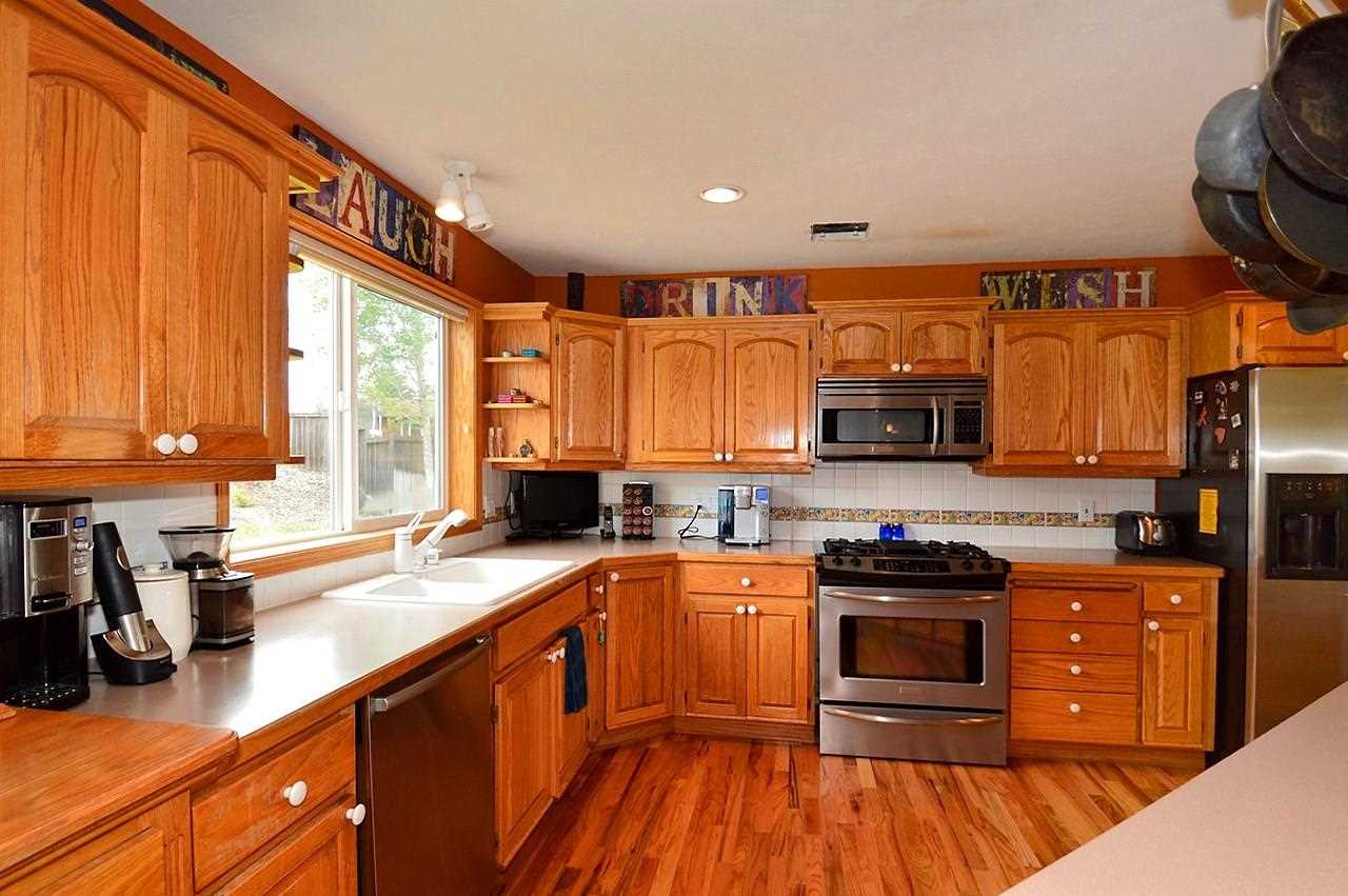 24907 N Perry Rd - Photo 5