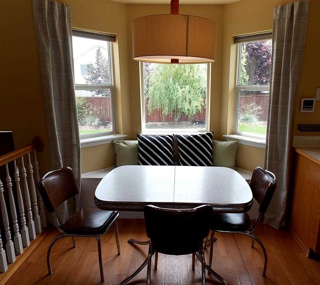 1210 N Stevenson Rd - Photo 4