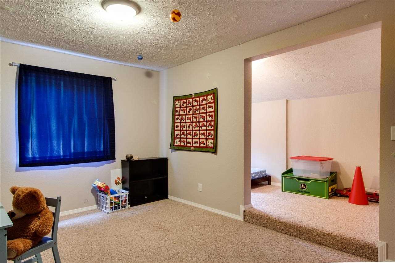 15616 E Cameron Rd - Photo 11