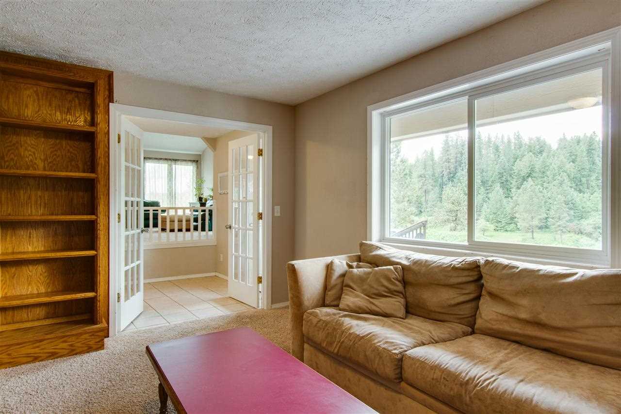 15616 E Cameron Rd - Photo 4