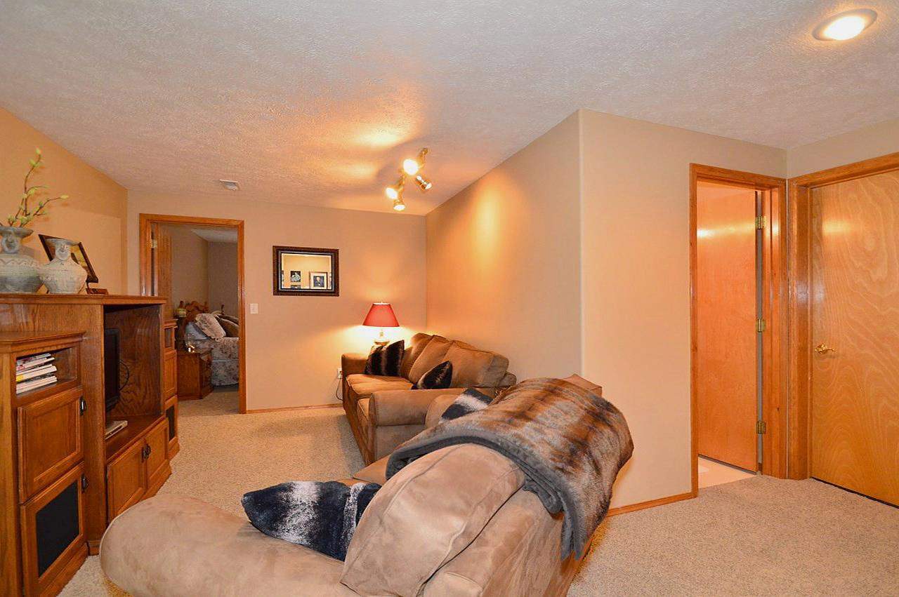 3524 E 64th Ct - Photo 18