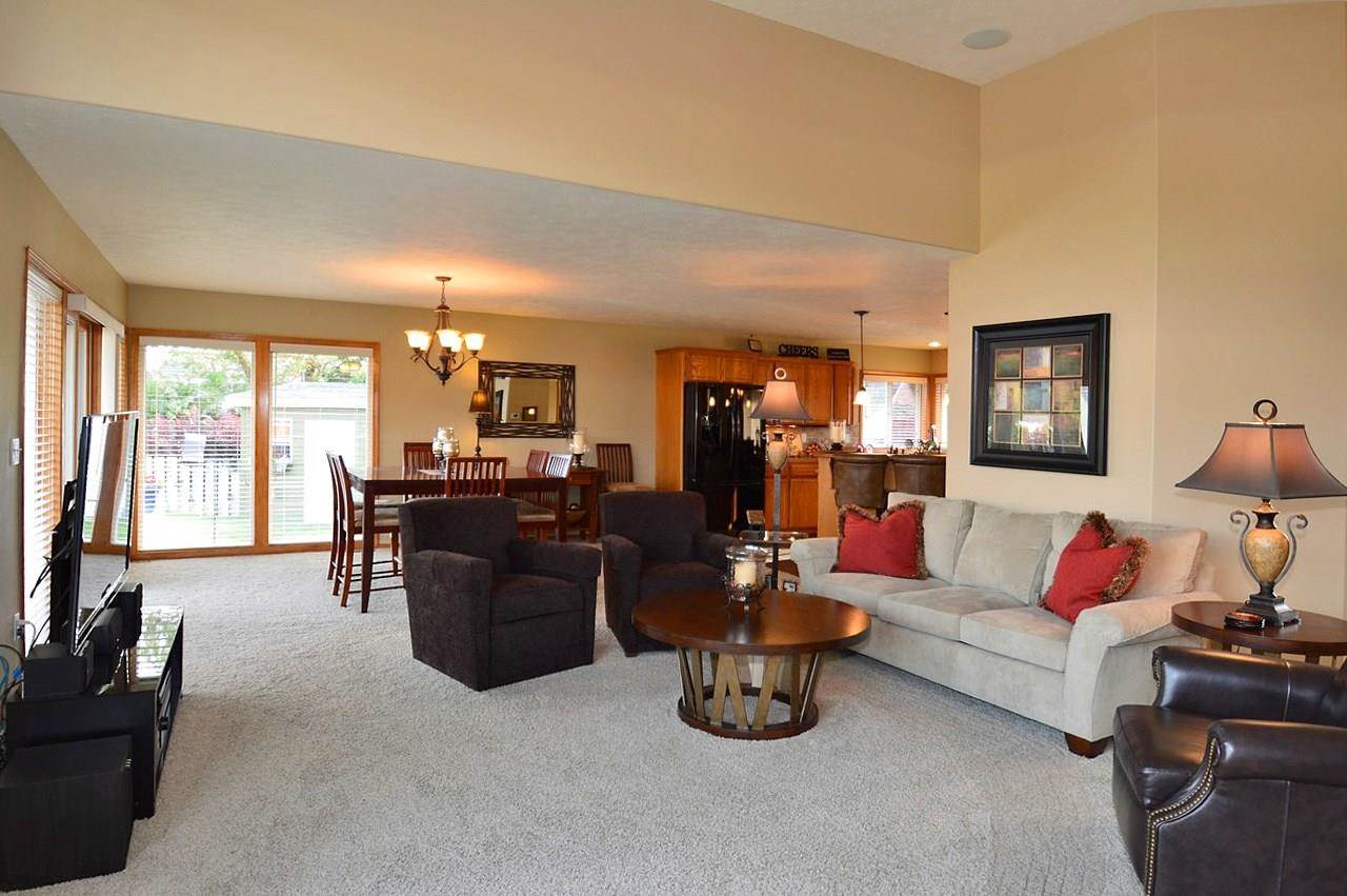 3524 E 64th Ct - Photo 5