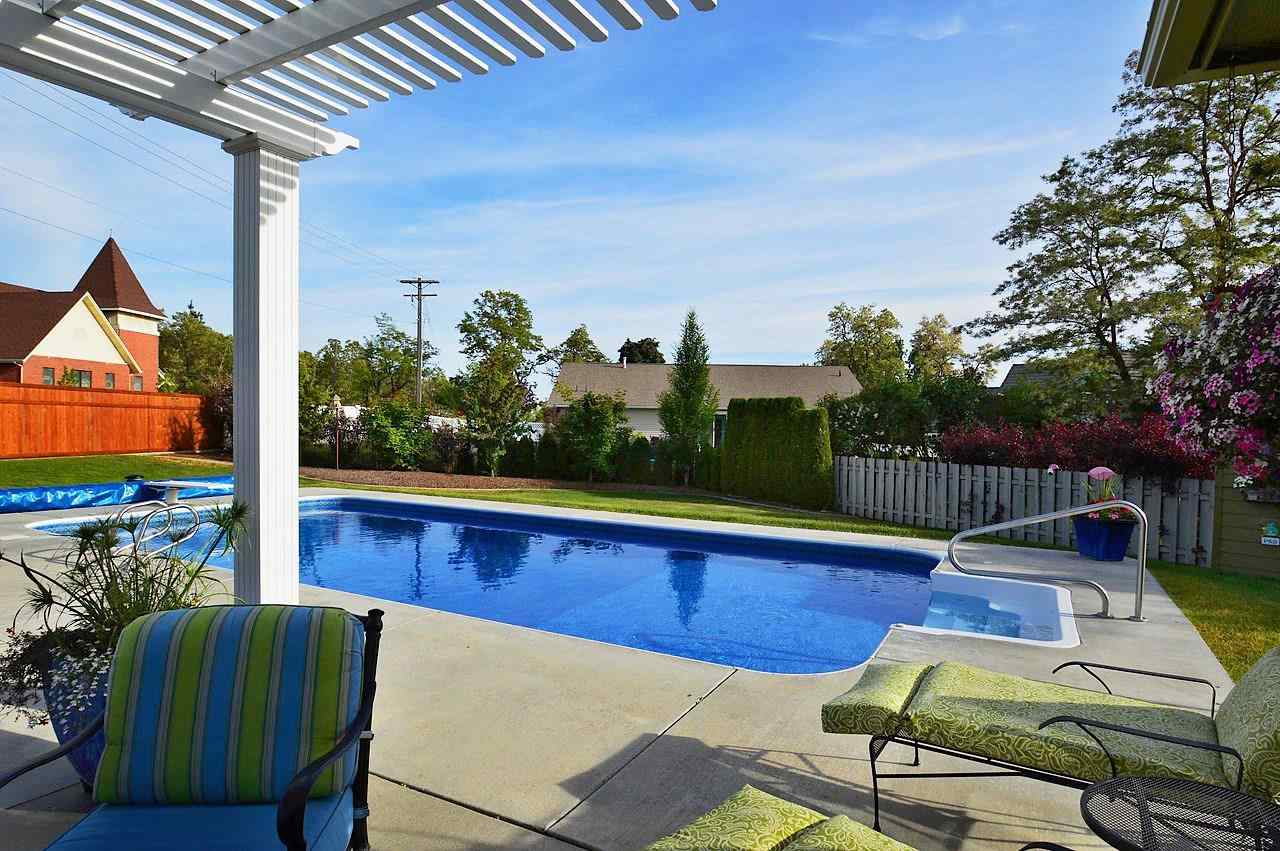 3524 E 64th Ct - Photo 9