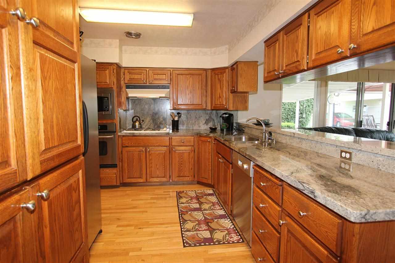 4214 N Maringo Dr - Photo 3
